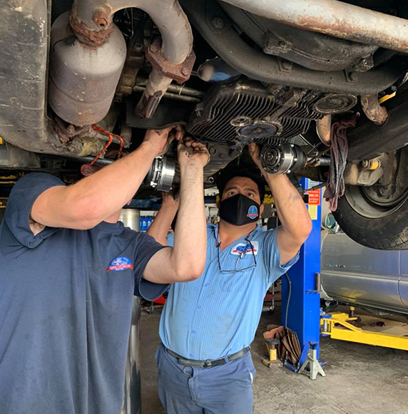 mechanics working together